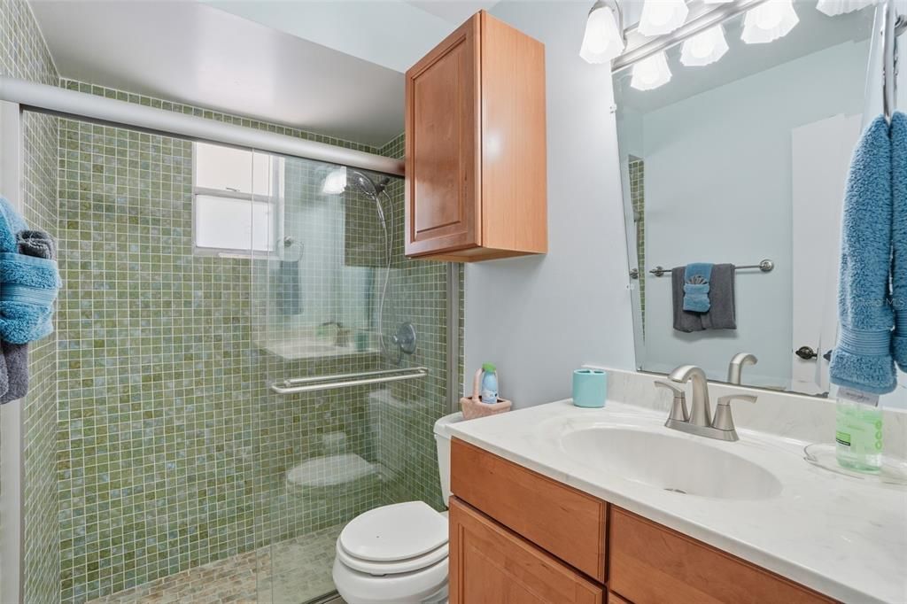 For Sale: $175,000 (2 beds, 2 baths, 1200 Square Feet)