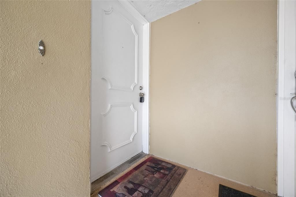 For Sale: $519,900 (2 beds, 2 baths, 1260 Square Feet)