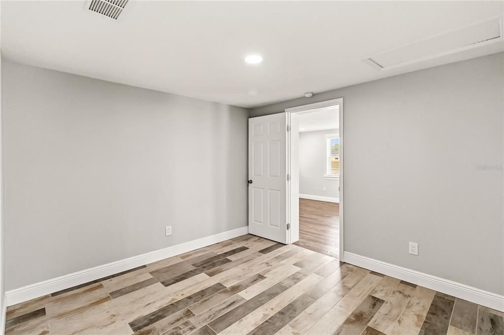 For Sale: $850,000 (3 beds, 2 baths, 2045 Square Feet)