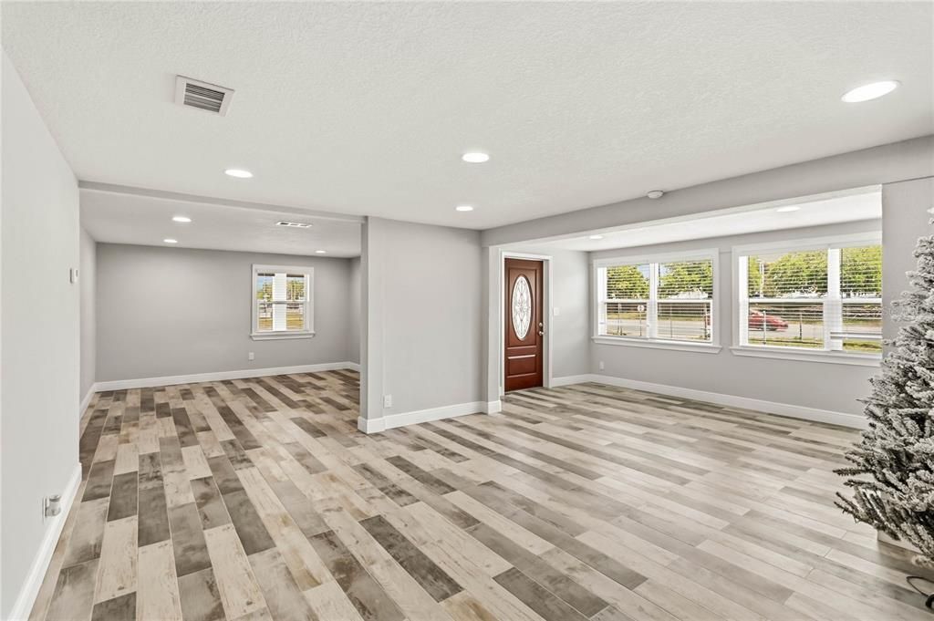 For Sale: $850,000 (3 beds, 2 baths, 2045 Square Feet)