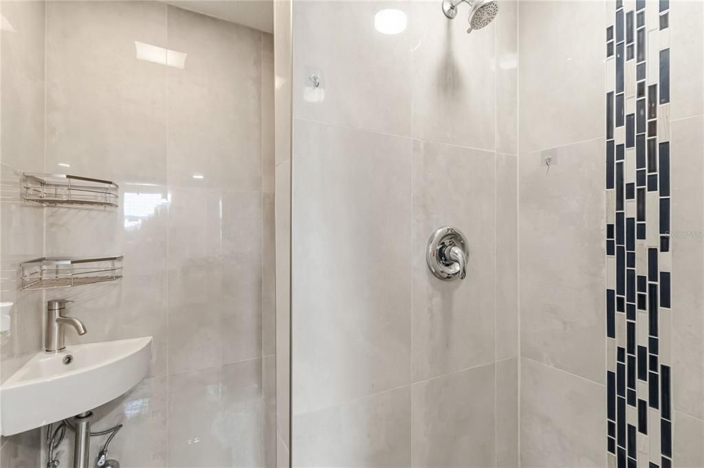 For Sale: $850,000 (3 beds, 2 baths, 2045 Square Feet)