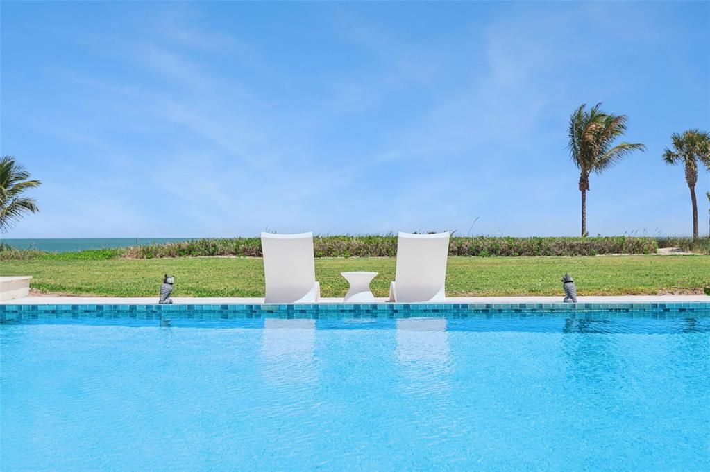 For Sale: $9,900,000 (5 beds, 4 baths, 7687 Square Feet)