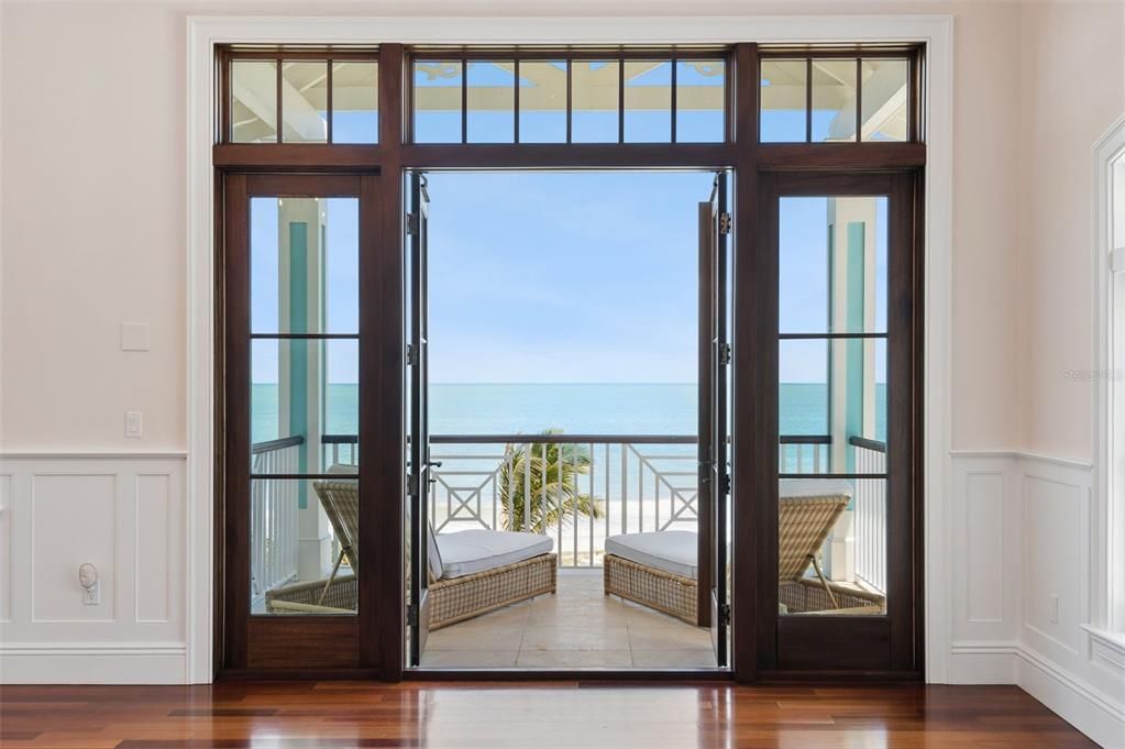 For Sale: $9,900,000 (5 beds, 4 baths, 7687 Square Feet)