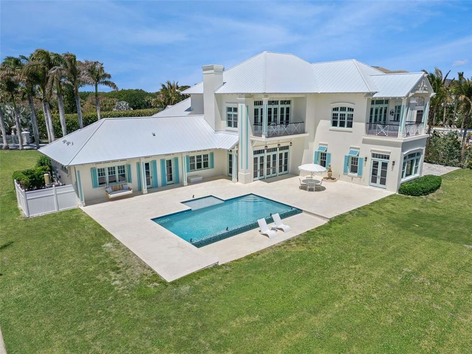 For Sale: $9,900,000 (5 beds, 4 baths, 7687 Square Feet)