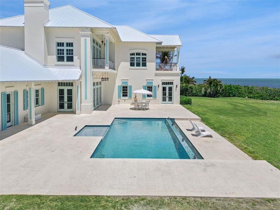 For Sale: $9,900,000 (5 beds, 4 baths, 7687 Square Feet)