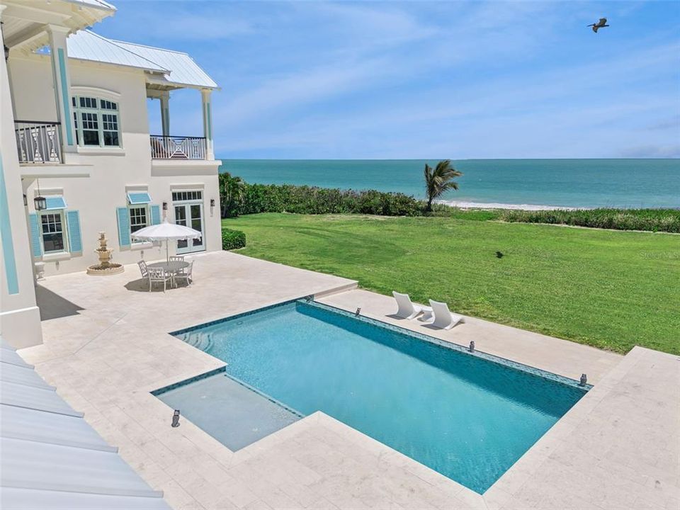 For Sale: $9,900,000 (5 beds, 4 baths, 7687 Square Feet)