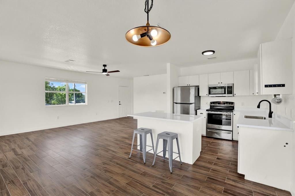 En Venta: $499,995 (3 camas, 2 baños, 1200 Pies cuadrados)