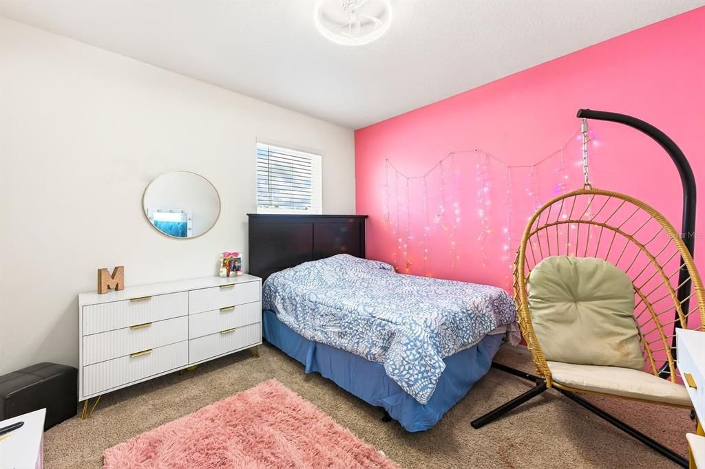 For Sale: $374,000 (5 beds, 3 baths, 2457 Square Feet)