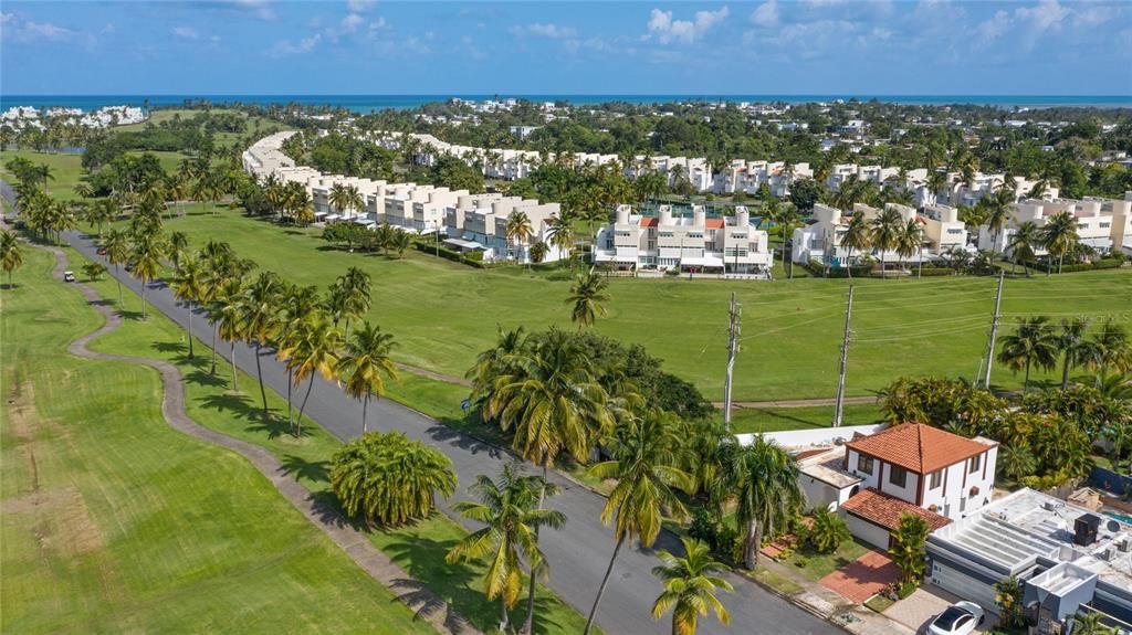 Active With Contract: $840,000 (4 beds, 3 baths, 2100 Square Feet)