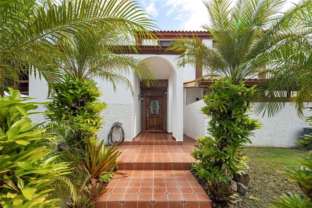 Active With Contract: $840,000 (4 beds, 3 baths, 2100 Square Feet)