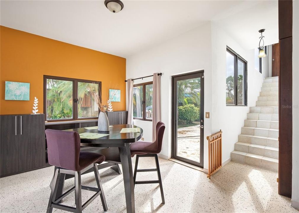 Active With Contract: $840,000 (4 beds, 3 baths, 2100 Square Feet)