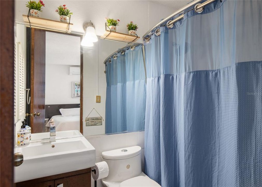 Active With Contract: $840,000 (4 beds, 3 baths, 2100 Square Feet)