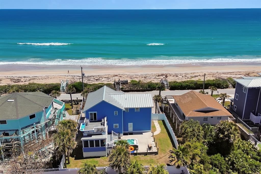 En Venta: $1,960,000 (3 camas, 2 baños, 2400 Pies cuadrados)
