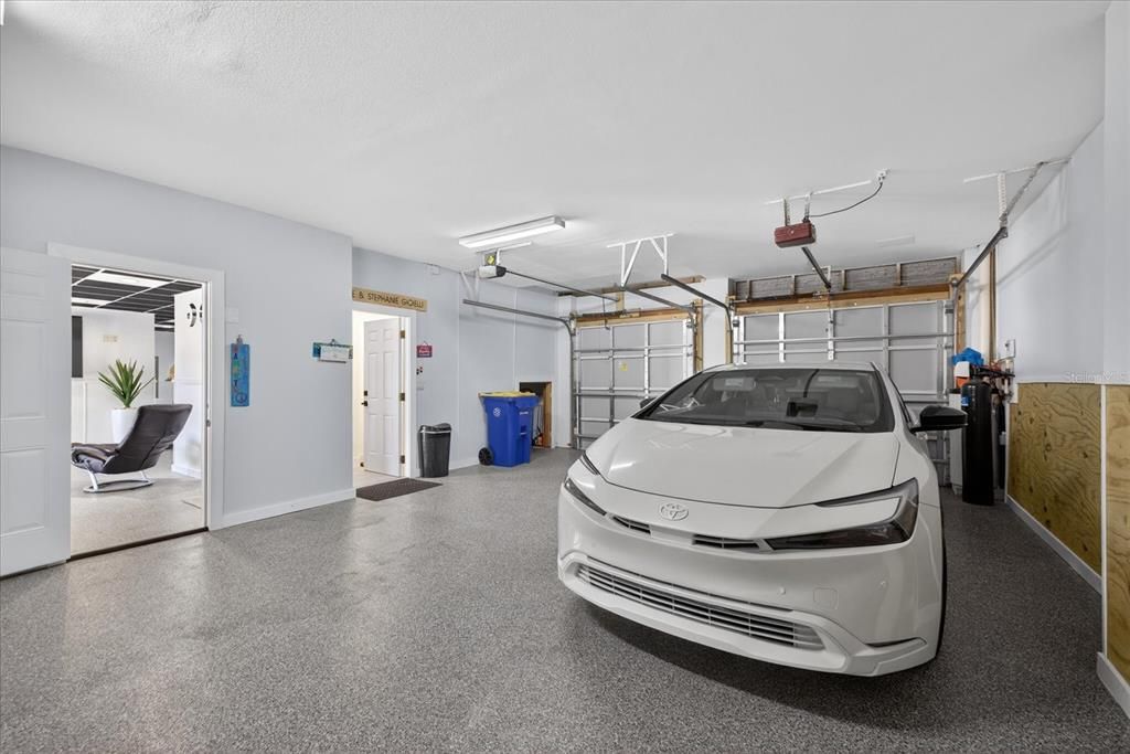 En Venta: $1,099,000 (3 camas, 3 baños, 1837 Pies cuadrados)