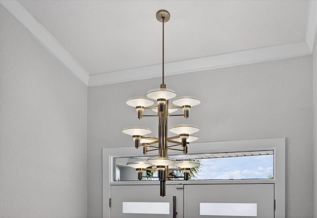 En Venta: $1,099,000 (3 camas, 3 baños, 1837 Pies cuadrados)