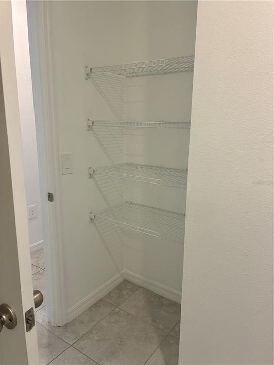 В аренду: $1,875 (3 спален, 2 ванн, 1269 Квадратных фут)