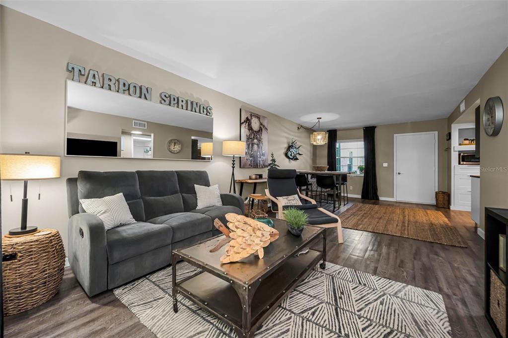 Activo con contrato: $129,500 (1 camas, 1 baños, 669 Pies cuadrados)