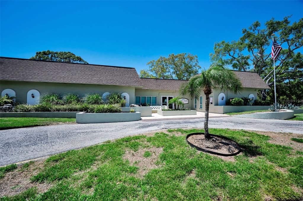 Activo con contrato: $129,500 (1 camas, 1 baños, 669 Pies cuadrados)