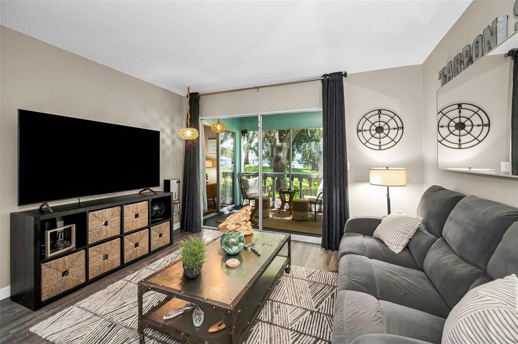 Activo con contrato: $129,500 (1 camas, 1 baños, 669 Pies cuadrados)
