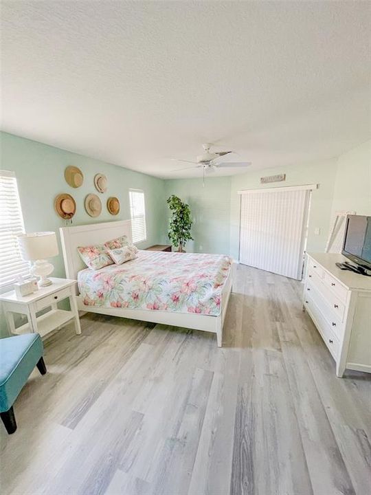 For Rent: $2,750 (3 beds, 2 baths, 1819 Square Feet)