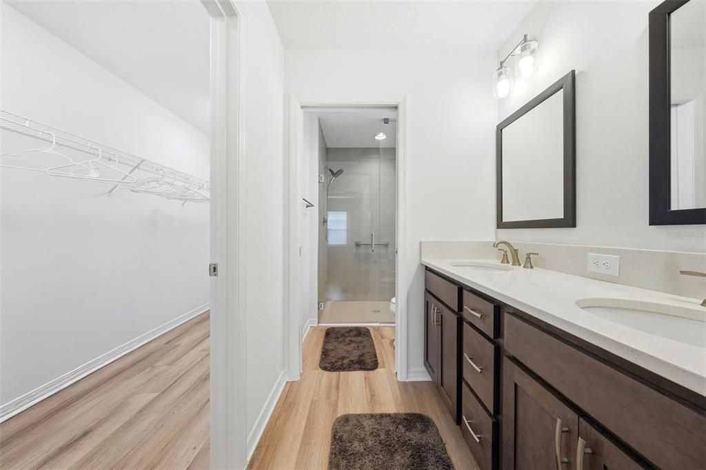 Active With Contract: $395,000 (3 beds, 2 baths, 1477 Square Feet)