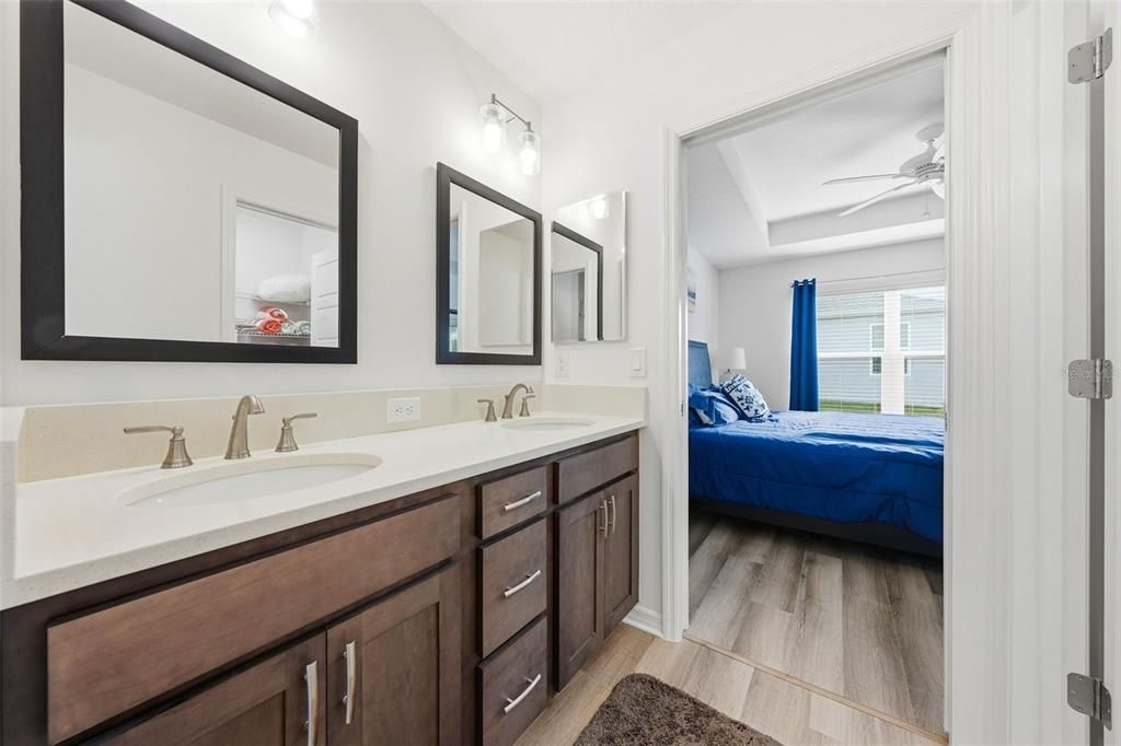 Active With Contract: $395,000 (3 beds, 2 baths, 1477 Square Feet)