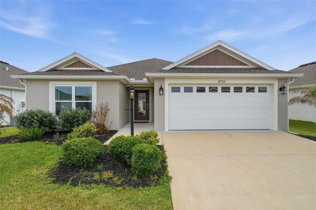 Active With Contract: $395,000 (3 beds, 2 baths, 1477 Square Feet)