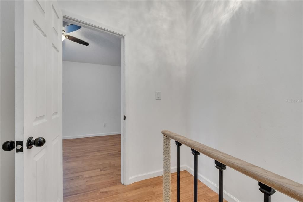 В аренду: $1,975 (2 спален, 2 ванн, 1112 Квадратных фут)
