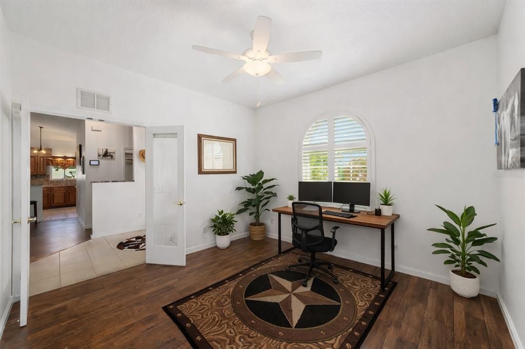 For Sale: $308,000 (3 beds, 2 baths, 1783 Square Feet)