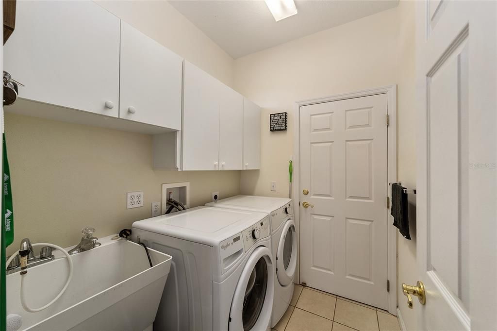 For Sale: $308,000 (3 beds, 2 baths, 1783 Square Feet)