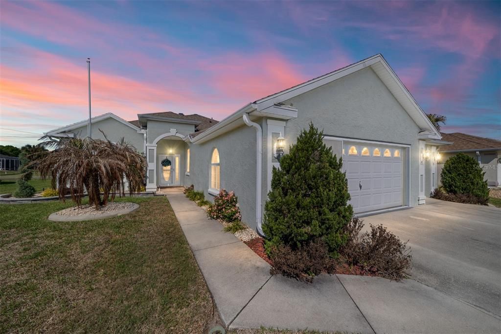 For Sale: $308,000 (3 beds, 2 baths, 1783 Square Feet)
