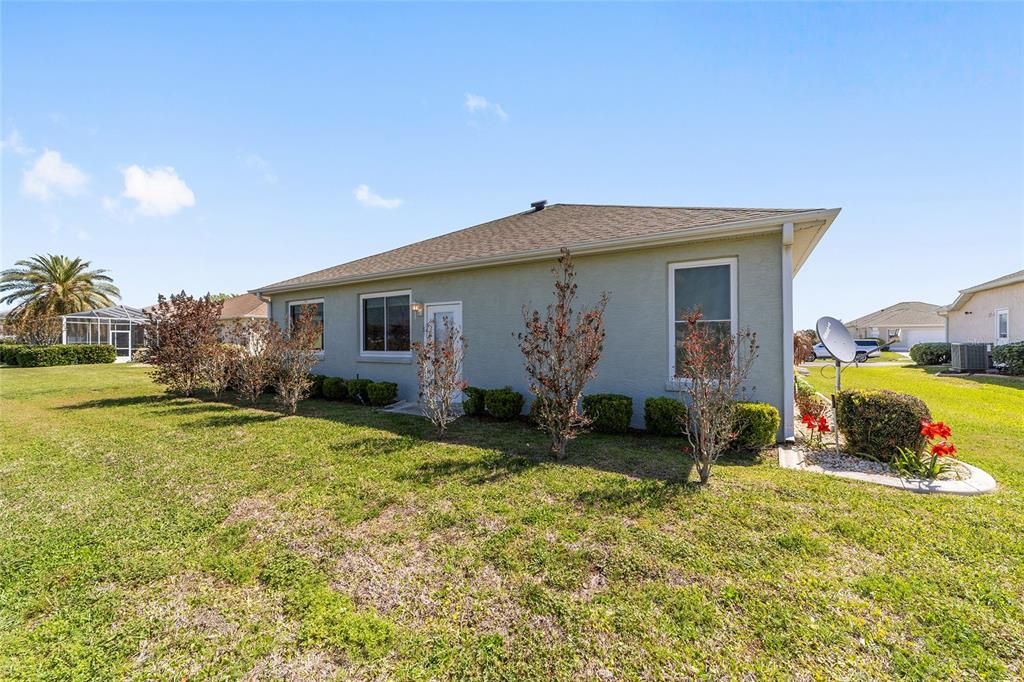 For Sale: $308,000 (3 beds, 2 baths, 1783 Square Feet)
