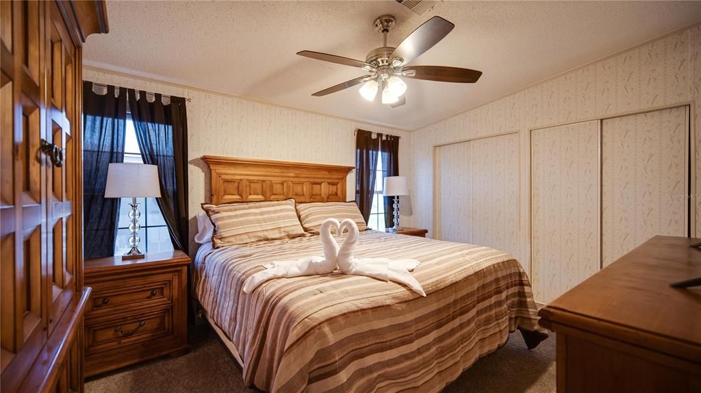 Activo con contrato: $189,900 (2 camas, 2 baños, 1066 Pies cuadrados)