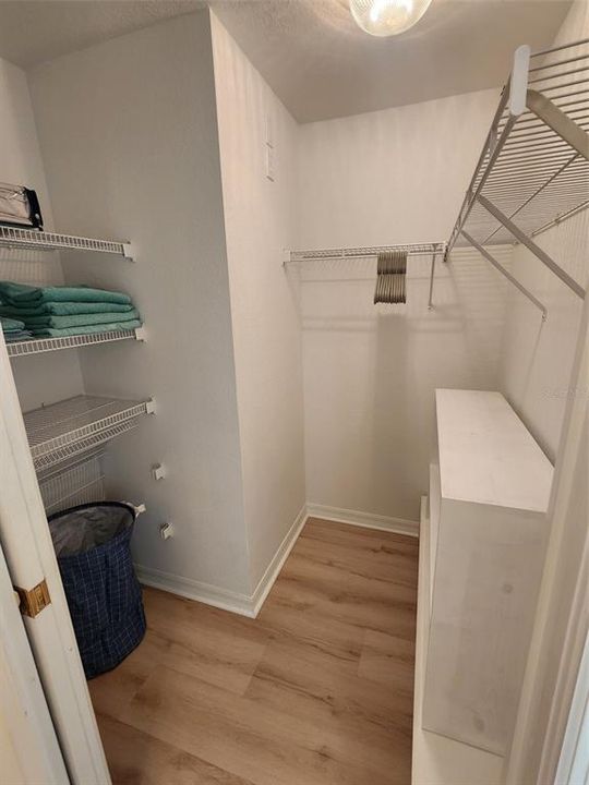 В аренду: $2,200 (3 спален, 2 ванн, 1383 Квадратных фут)