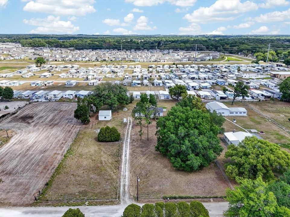 Под контрактом: $359,990 (3 спален, 2 ванн, 1512 Квадратных фут)