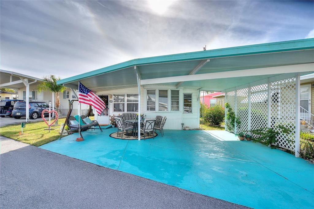 For Sale: $85,000 (1 beds, 1 baths, 364 Square Feet)