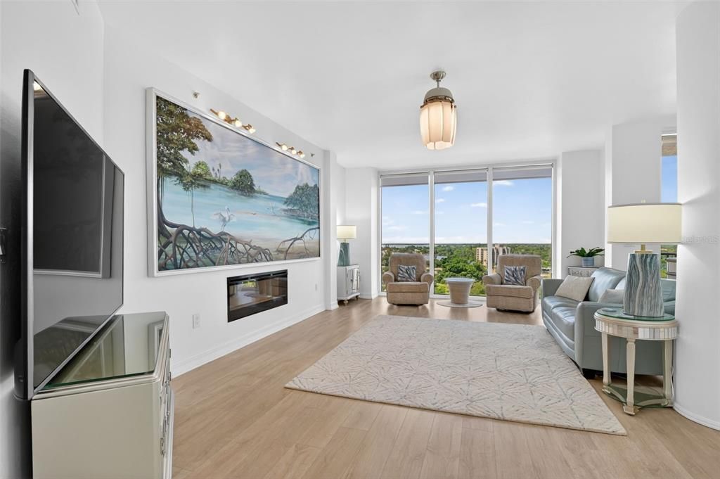 For Sale: $699,000 (3 beds, 2 baths, 2071 Square Feet)