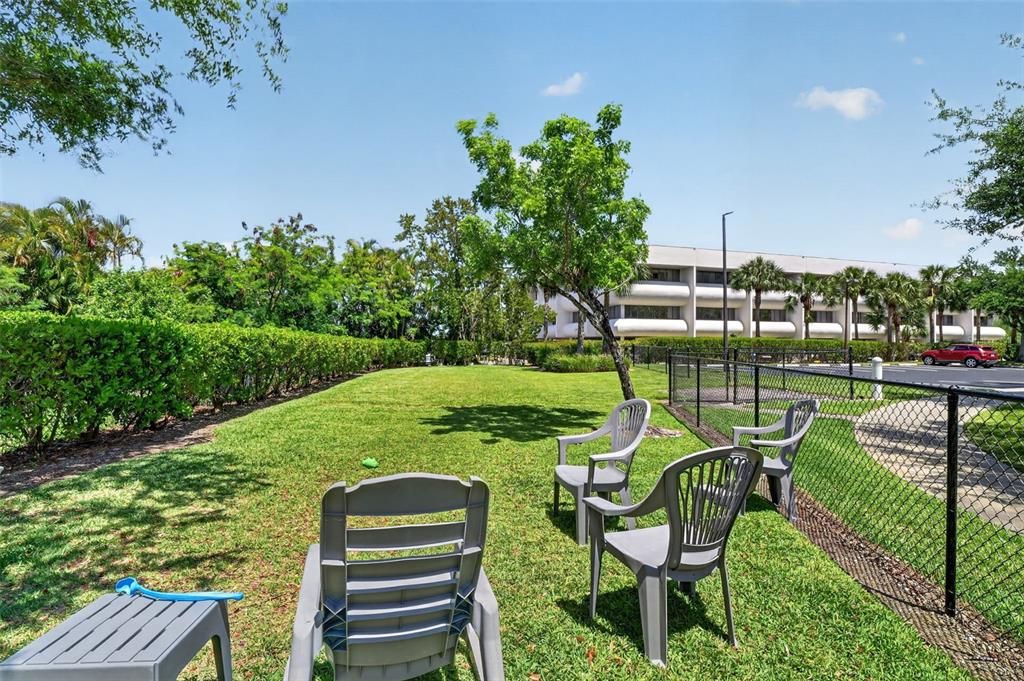 For Sale: $699,000 (3 beds, 2 baths, 2071 Square Feet)
