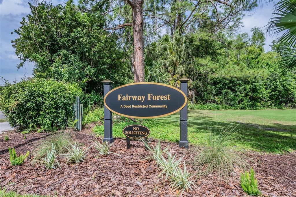 Active With Contract: $538,900 (3 beds, 2 baths, 1828 Square Feet)