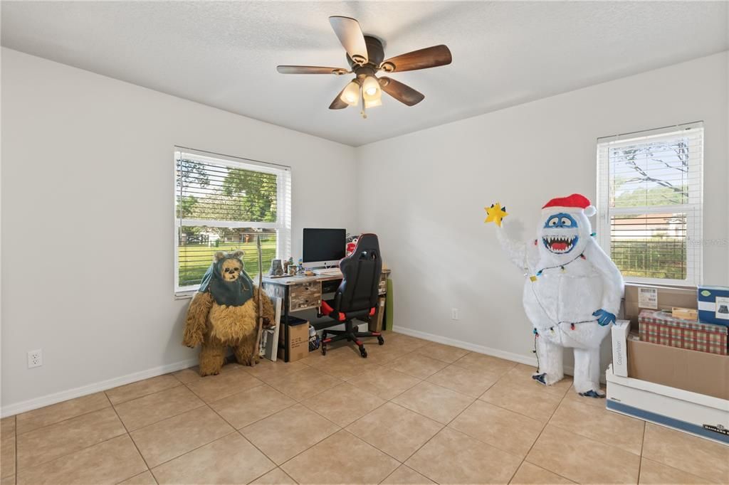 Active With Contract: $599,000 (4 beds, 3 baths, 2599 Square Feet)