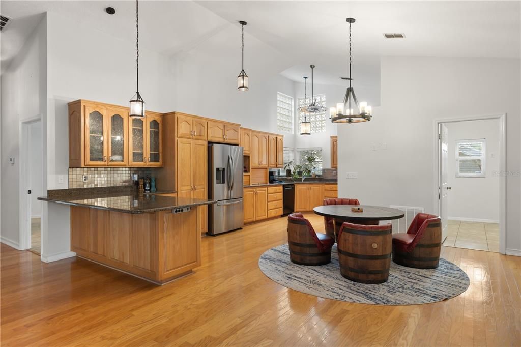 Active With Contract: $599,000 (4 beds, 3 baths, 2599 Square Feet)