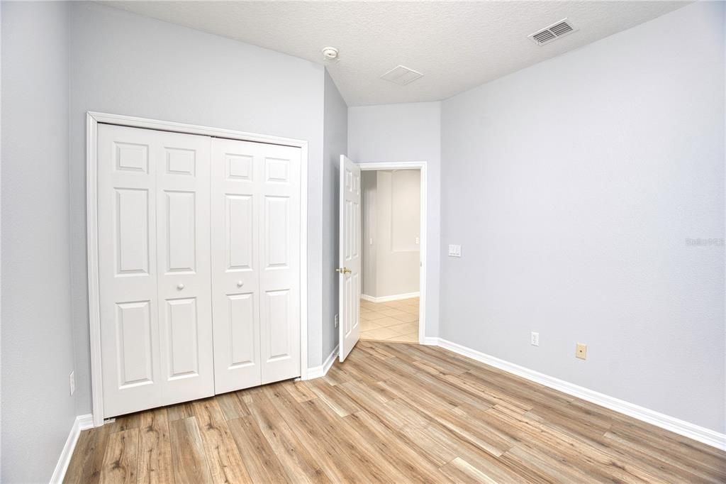 Active With Contract: $610,000 (4 beds, 3 baths, 2411 Square Feet)