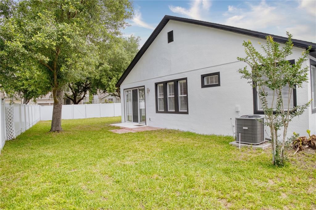 Active With Contract: $610,000 (4 beds, 3 baths, 2411 Square Feet)
