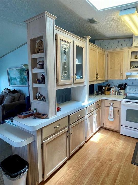 На продажу: $155,000 (2 спален, 2 ванн, 1150 Квадратных фут)