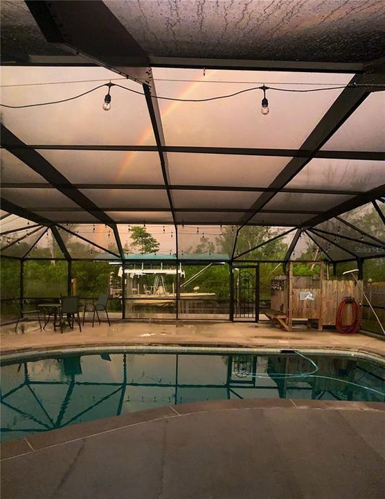 For Sale: $350,000 (3 beds, 2 baths, 1695 Square Feet)