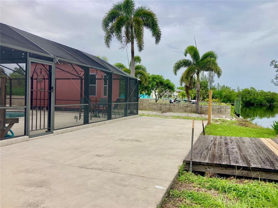 For Sale: $350,000 (3 beds, 2 baths, 1695 Square Feet)
