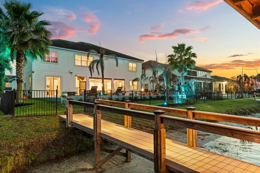 En Venta: $2,445,000 (6 camas, 5 baños, 4817 Pies cuadrados)