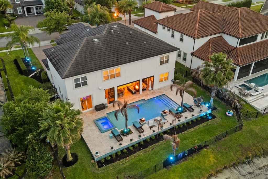 En Venta: $2,445,000 (6 camas, 5 baños, 4817 Pies cuadrados)