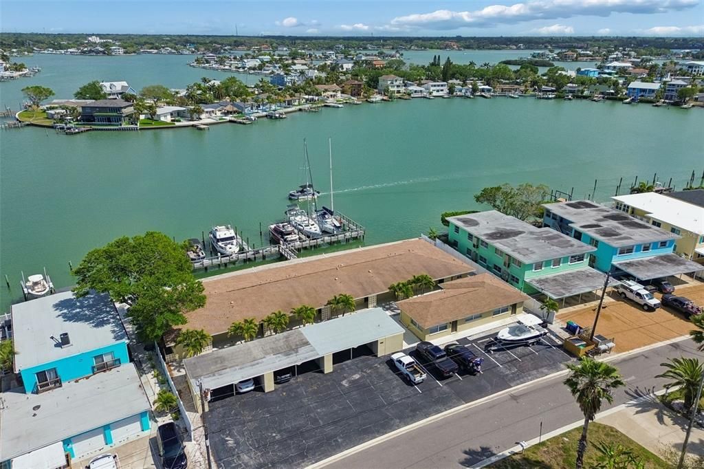 待售: $4,199,000 (0.44 acres)