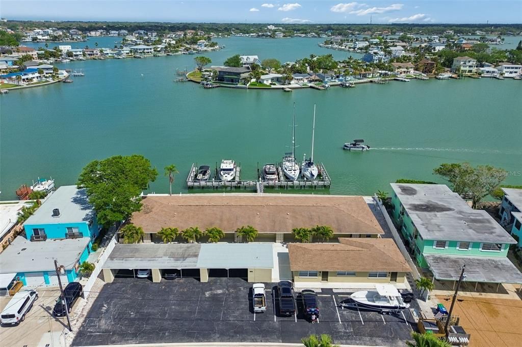 待售: $4,199,000 (0.44 acres)